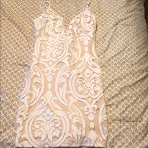 Charlotte Russe tan and white small dress bodycon